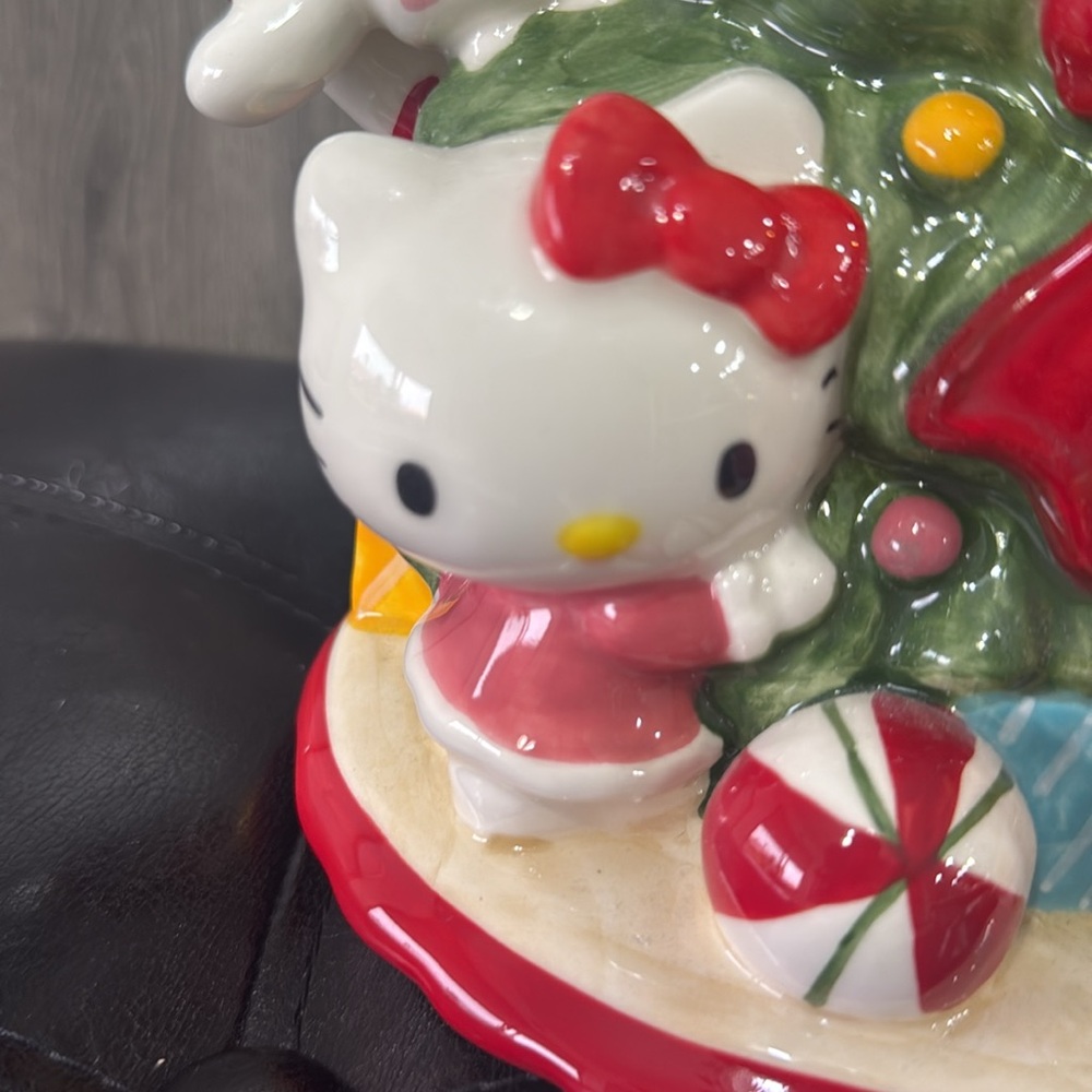 Blue Sky Clayworks Hello Kitty & Friends Christmas Tree Holiday Teapot - Picture 2 of 12